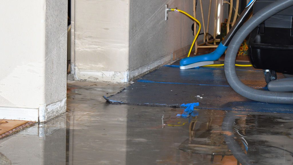 Water Removal from a Flooded Room in Home